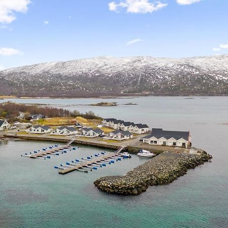 Idyllisk Sjohus Pa Naurstad Bodø Exterior foto